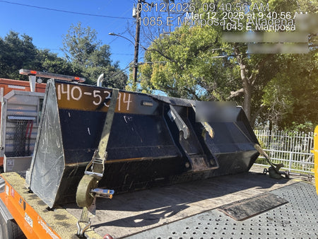 2025 JLG 1001100823