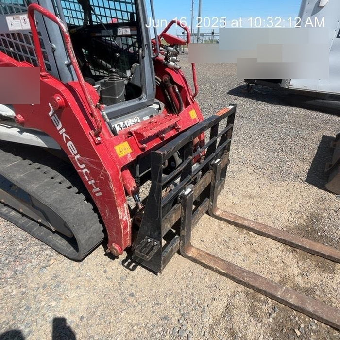 2022 ARROW MATERIAL HANDLING 60" Pallet Forks - Arrow