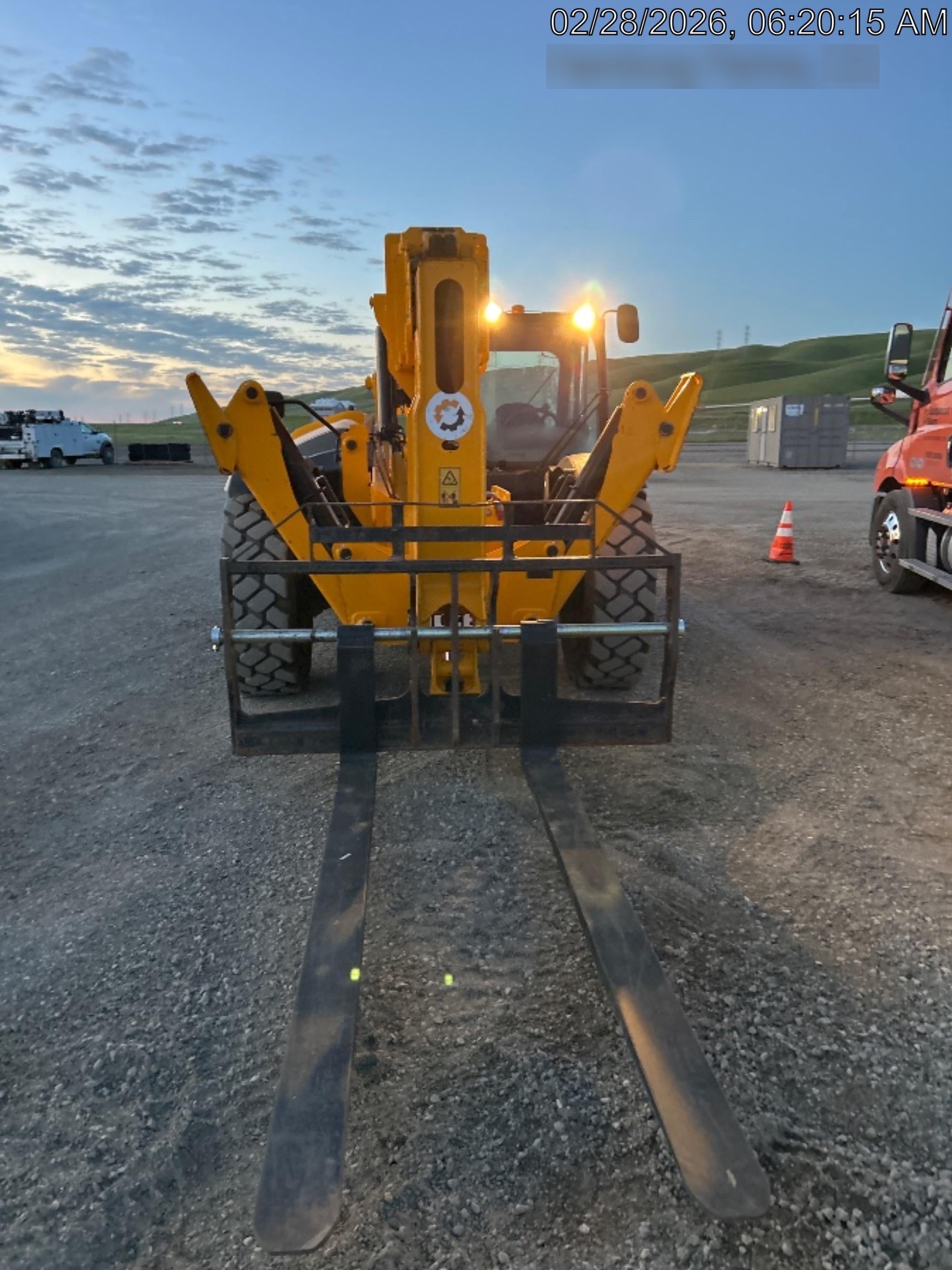 2024 JCB 510-56