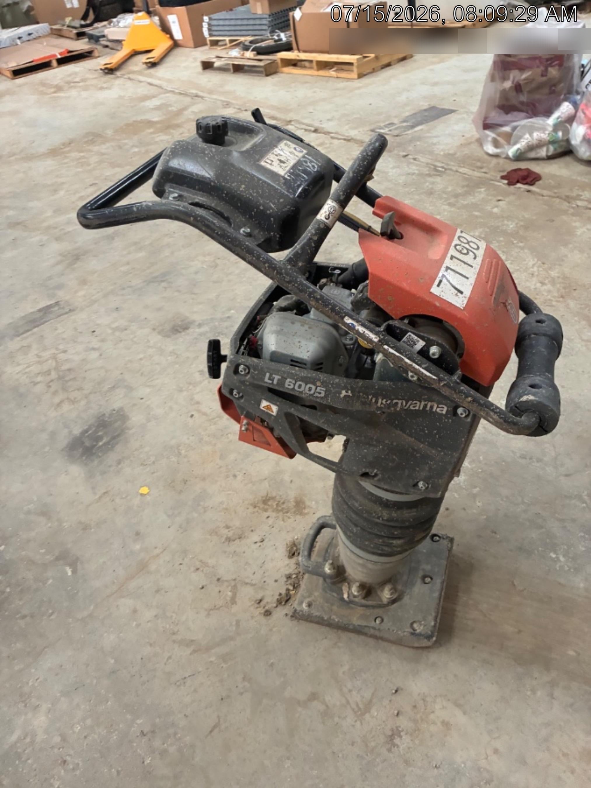 2026 HUSQVARNA LT6005