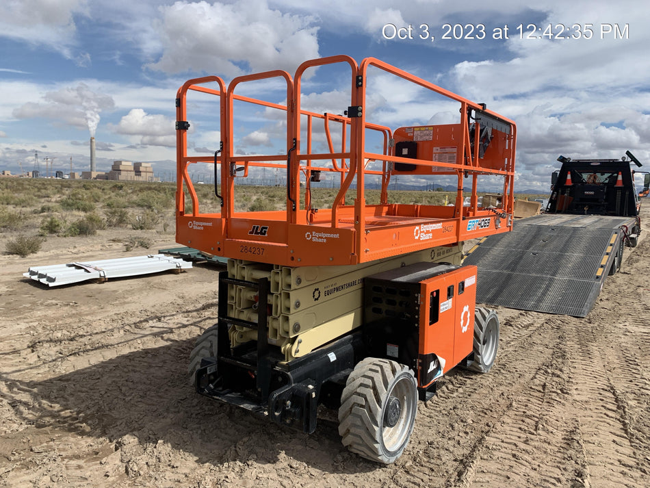 2022 JLG ERT4069