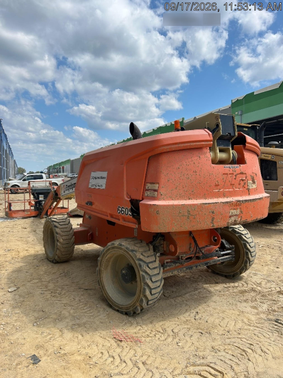 2020 JLG 660SJ