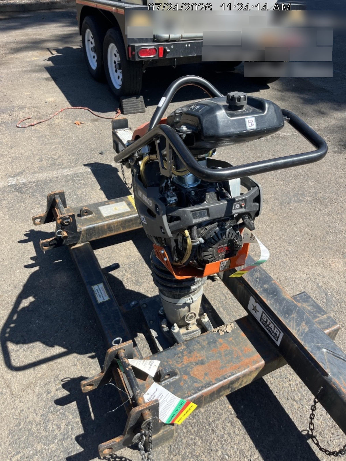 2024 HUSQVARNA LT6005