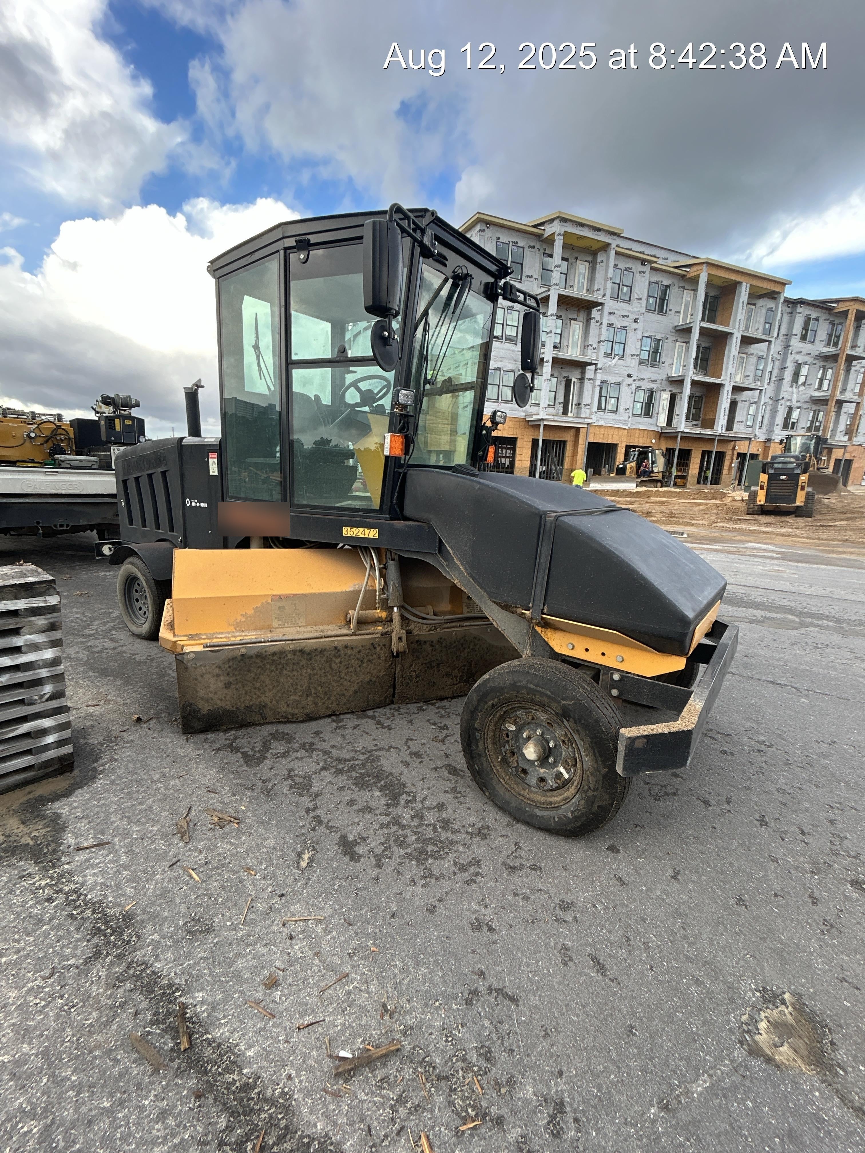2023 LAYMOR SM450
