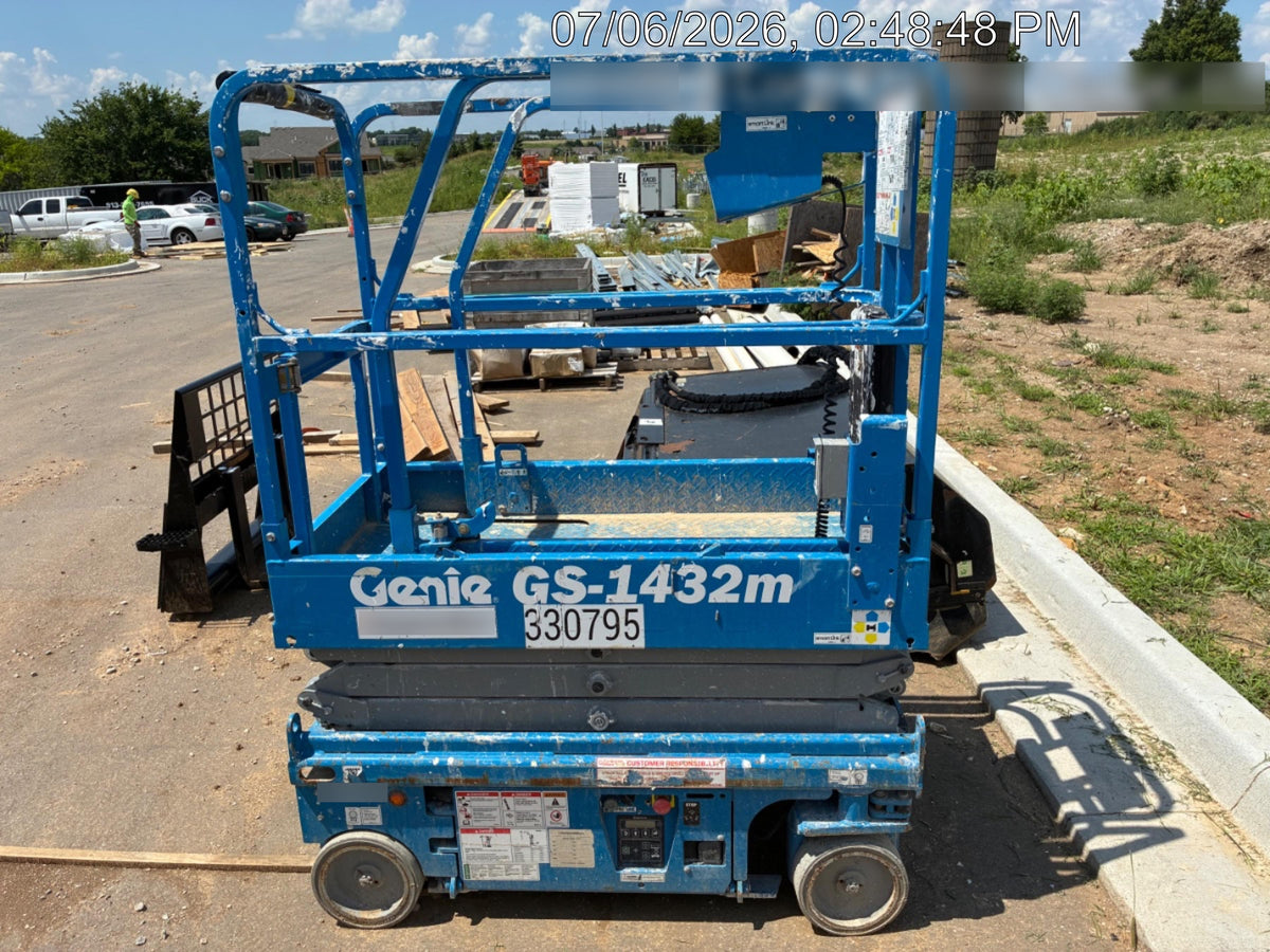2023 GENIE GS-1432