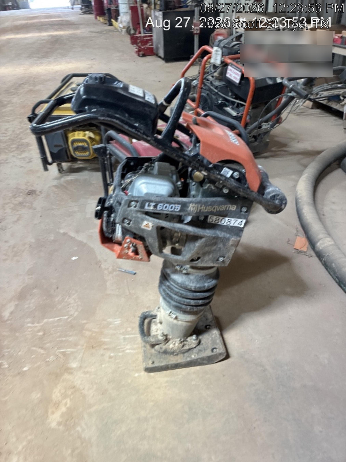2025 HUSQVARNA LT6005