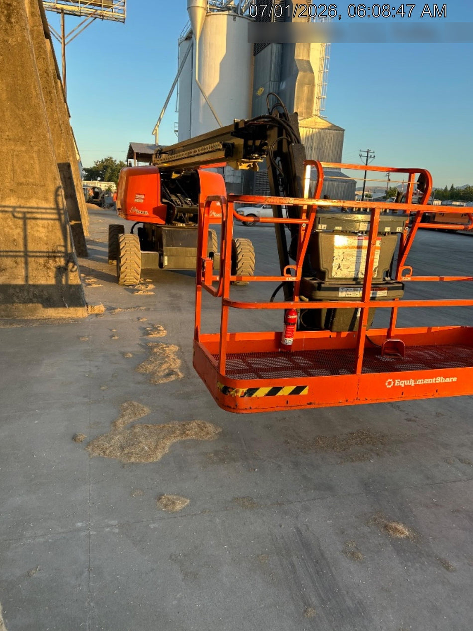 2025 JLG 660SJ