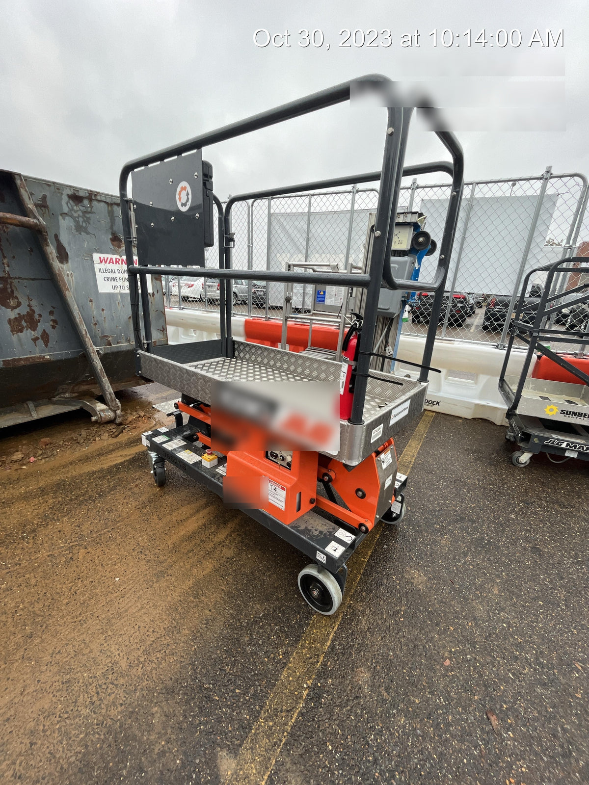 2023 JLG 1030P
