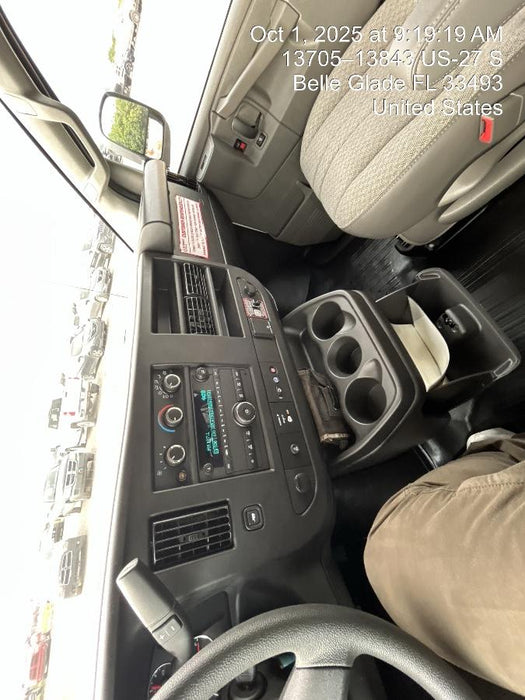 2025 CHEVROLET Express Van - Rental
