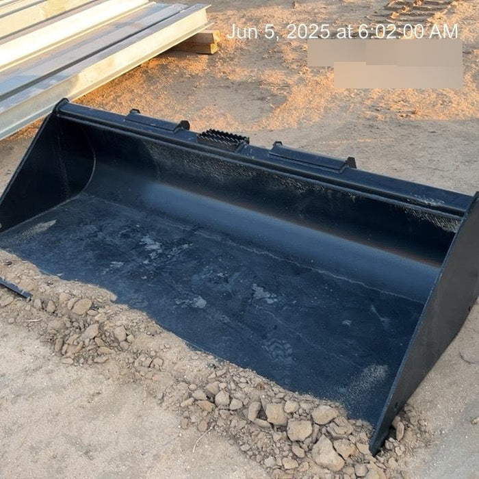 2025 JOHN DEERE 84" Bucket - John Deere