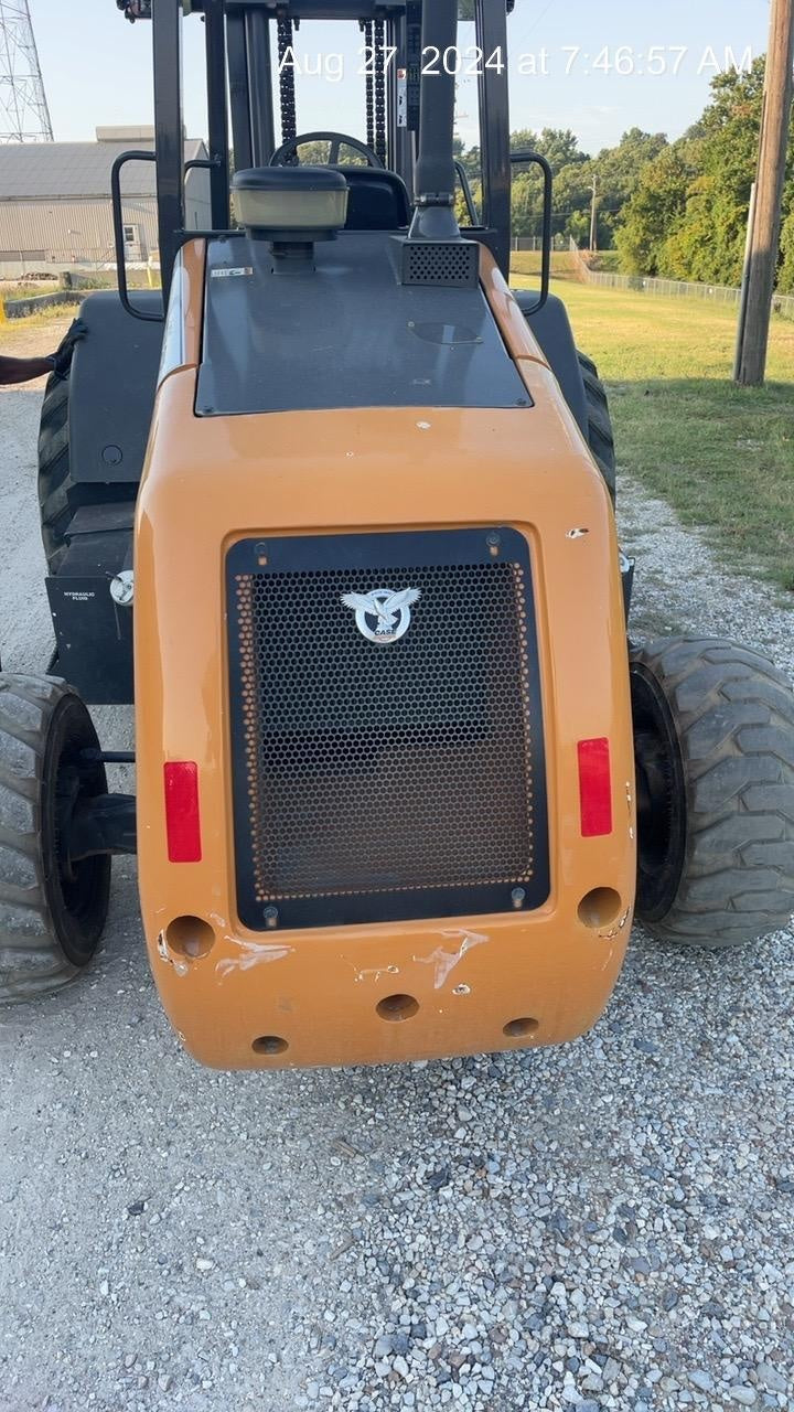 2023 CASE 588H