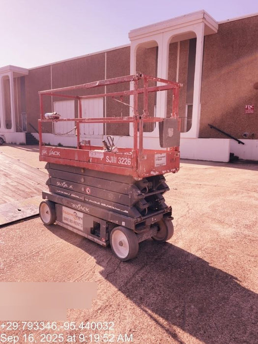 2017 Skyjack SJIII-3226 Skyjack SJ3226, Trojan Battery Set, Extended Warranty 5yr/5k hr