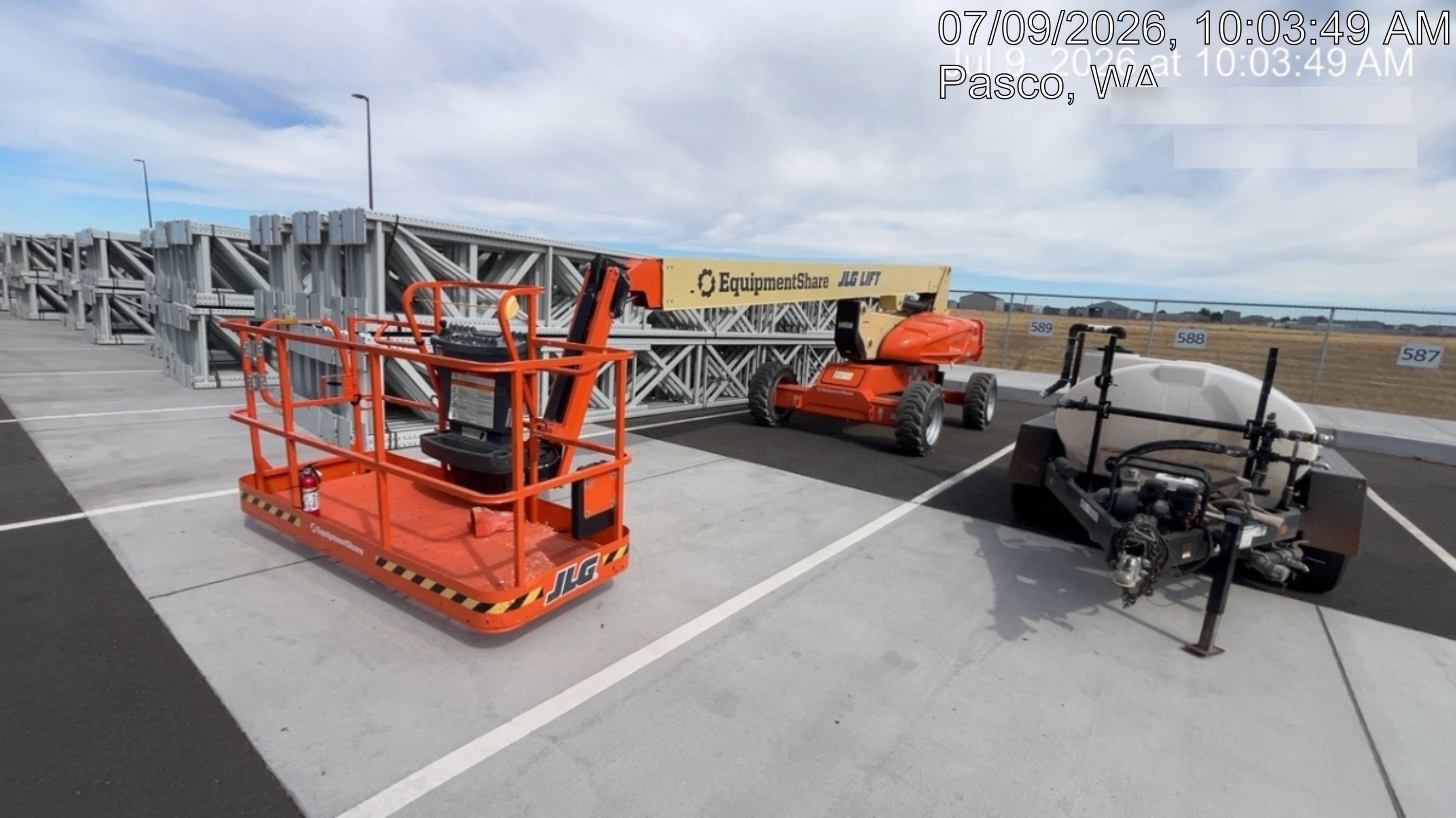 2023 JLG EC600SJ