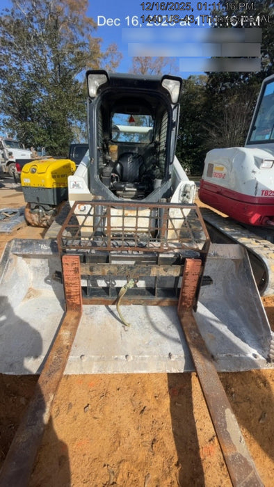 2022 ARROW MATERIAL HANDLING 72" Pallet Forks - Arrow