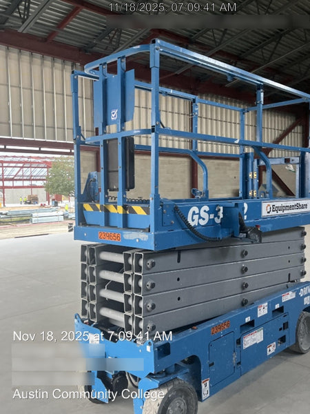 2022 GENIE GS-3232