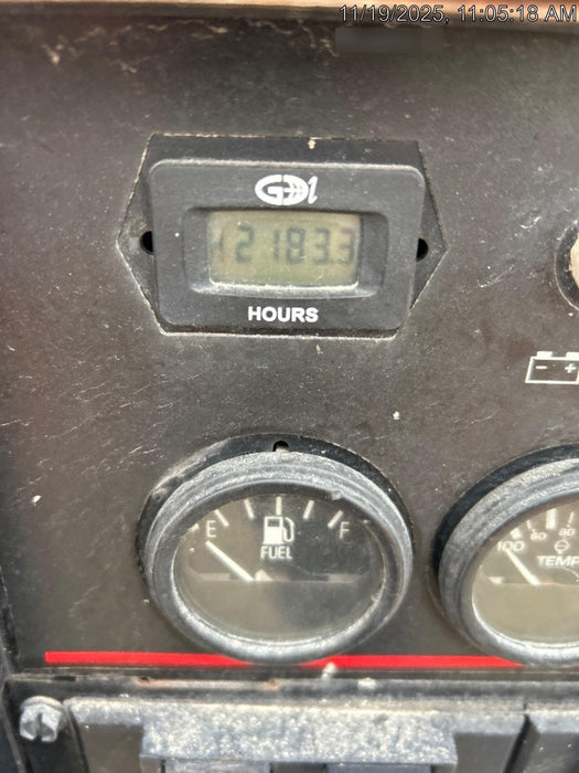 2021 Lincoln Electric Vantage 322 Vantage 322 Ready Pak 3 w/ Decals, ORANGE (includes trailer, cable rack, fender light kit) NO Telematics