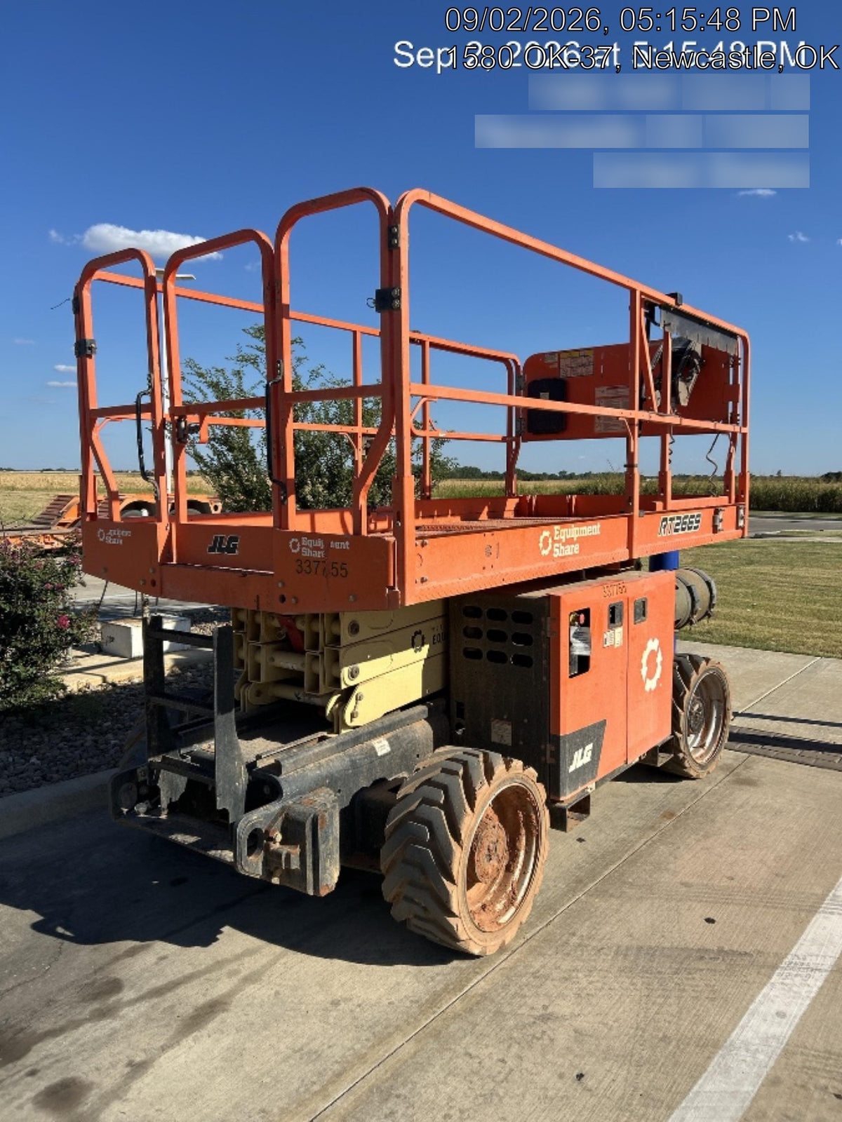 2023 JLG RT2669