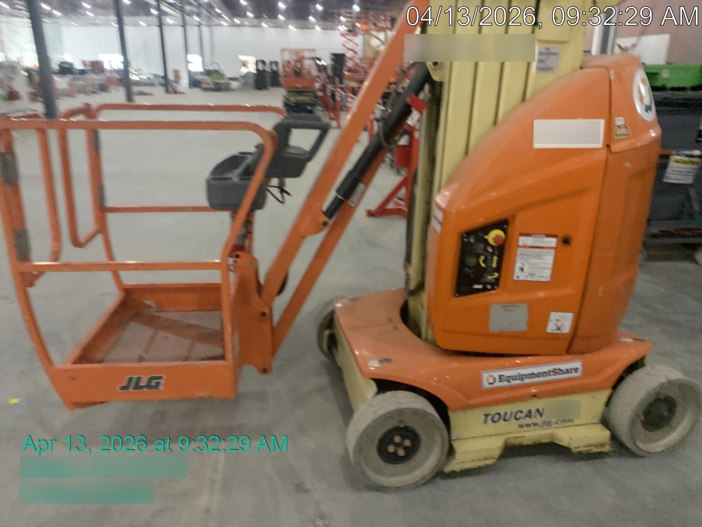 2020 JLG T26E