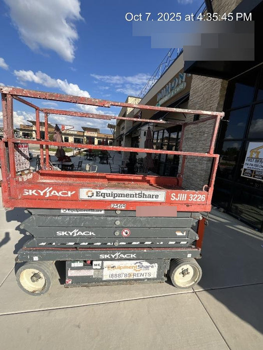 2016 Skyjack SJIII-3226 Standard Options