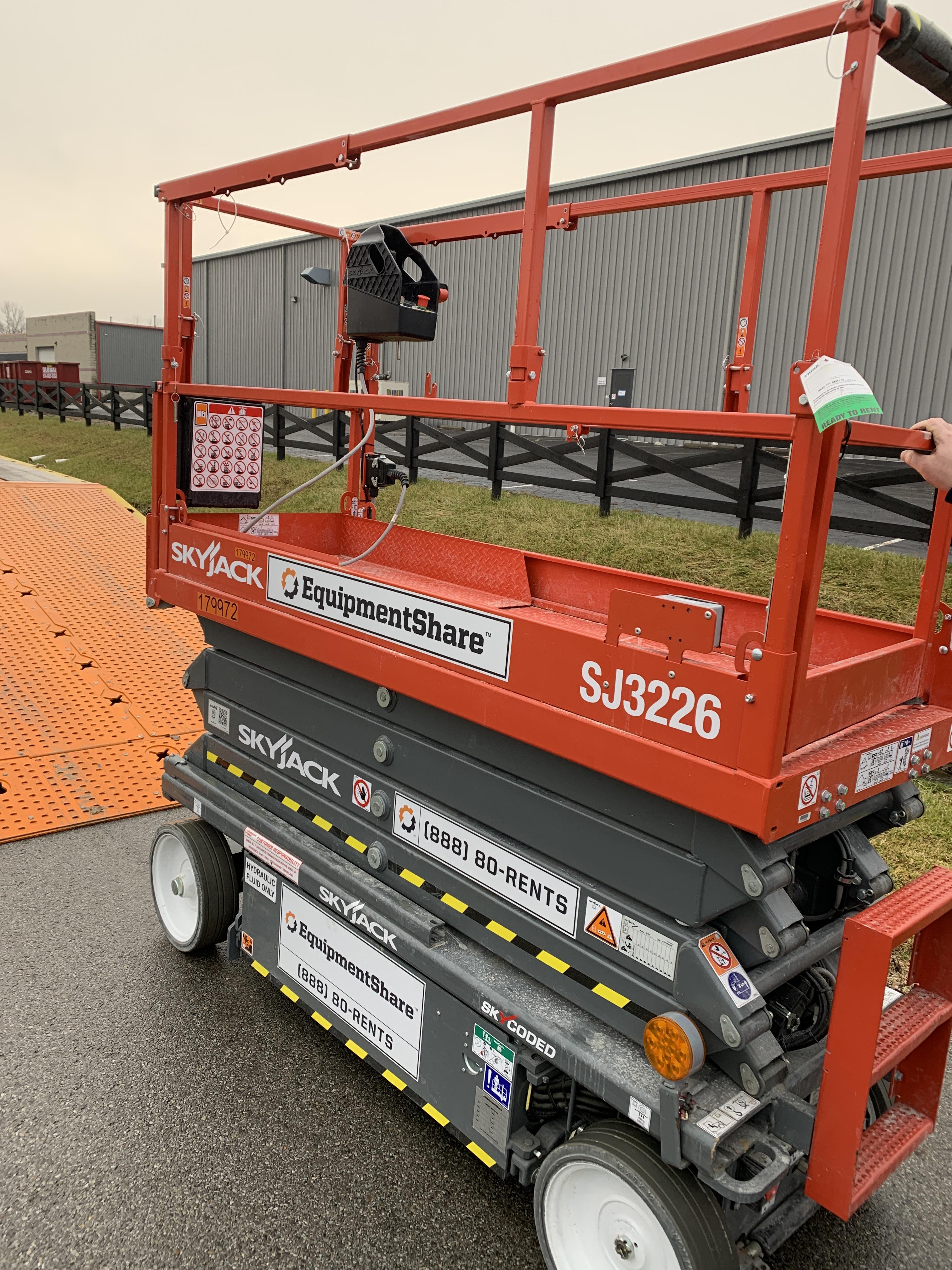 2021 SKYJACK SJ3226