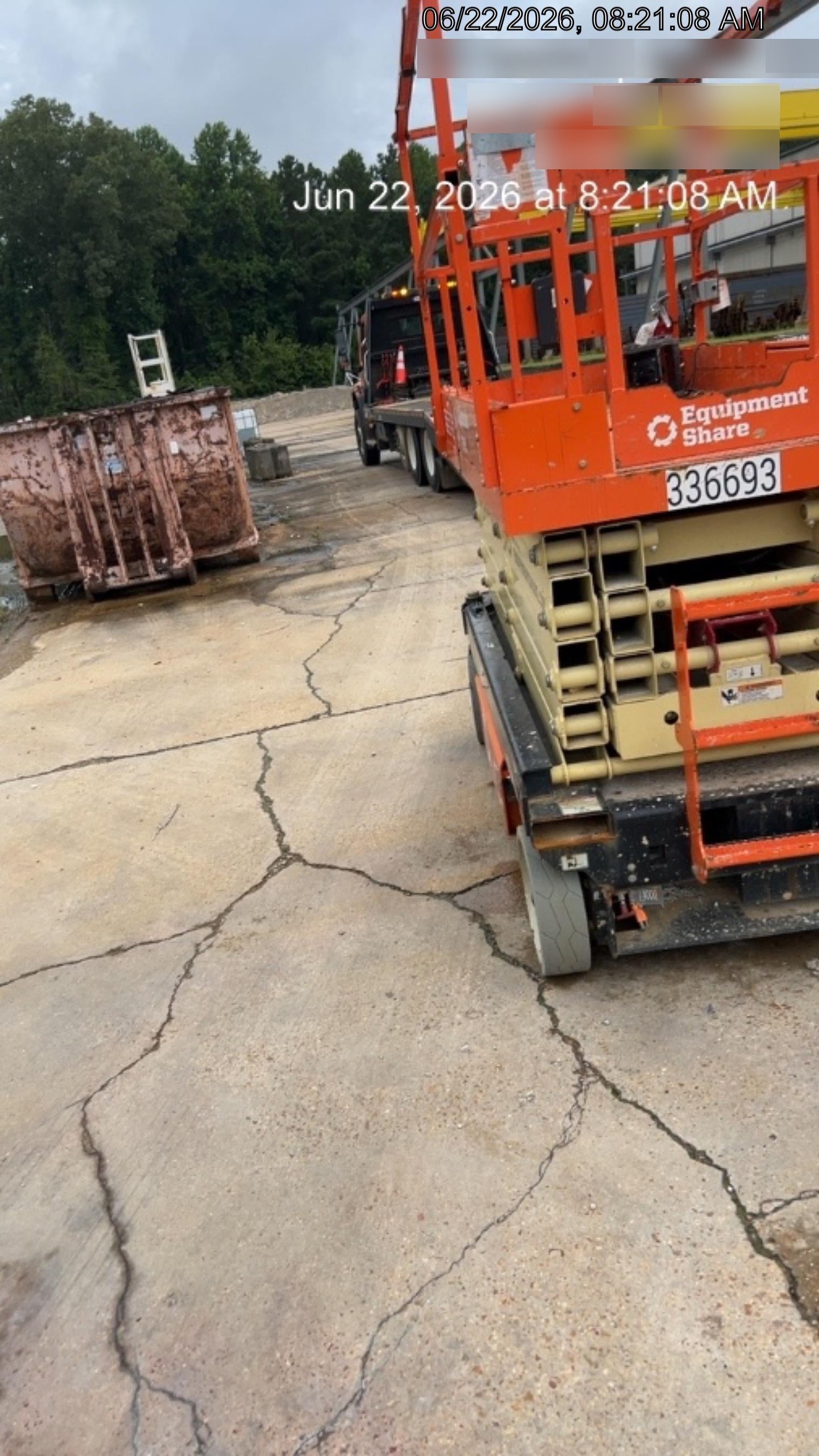 2023 JLG ES3246