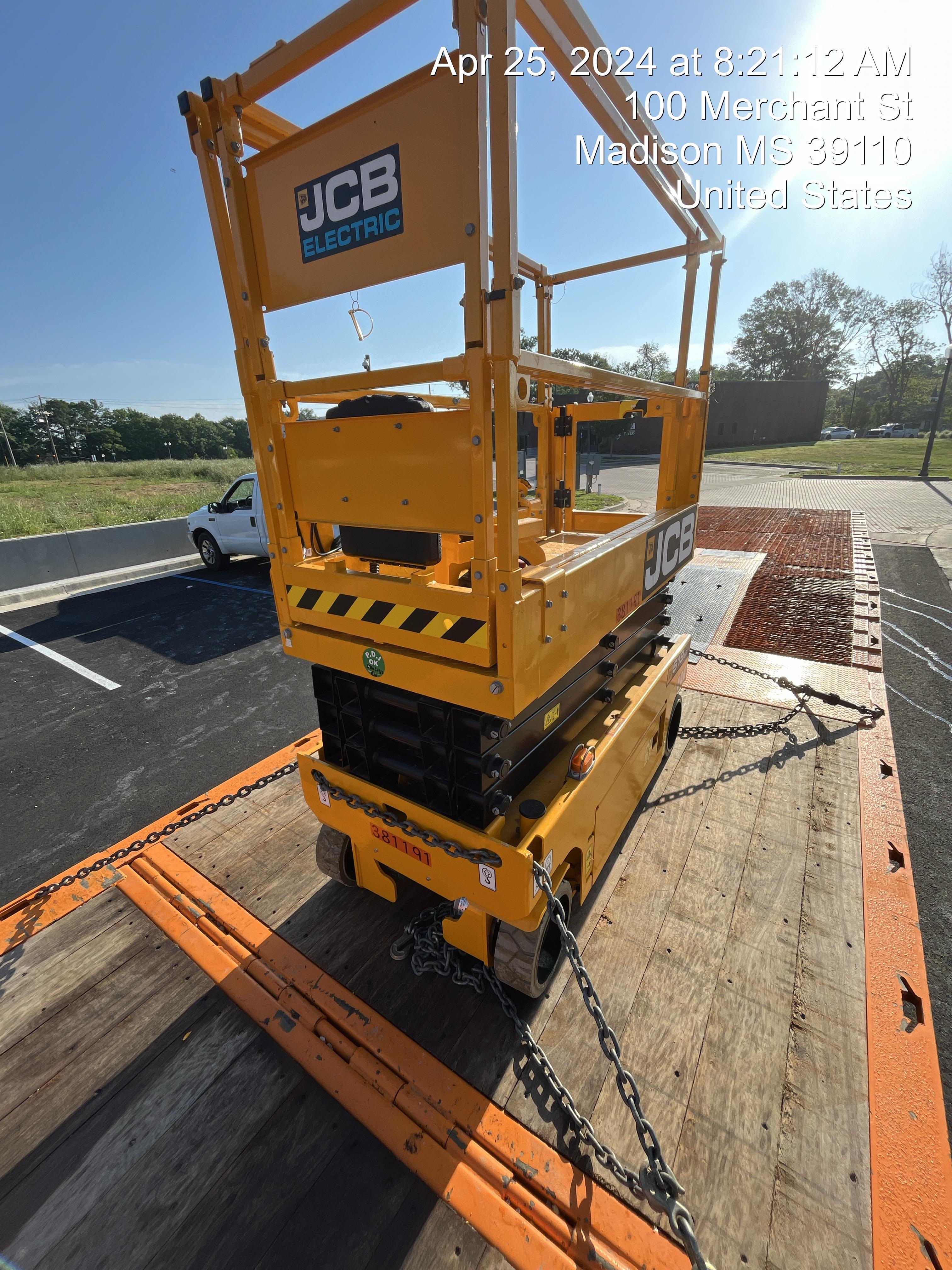 2024 JCB S1932E
