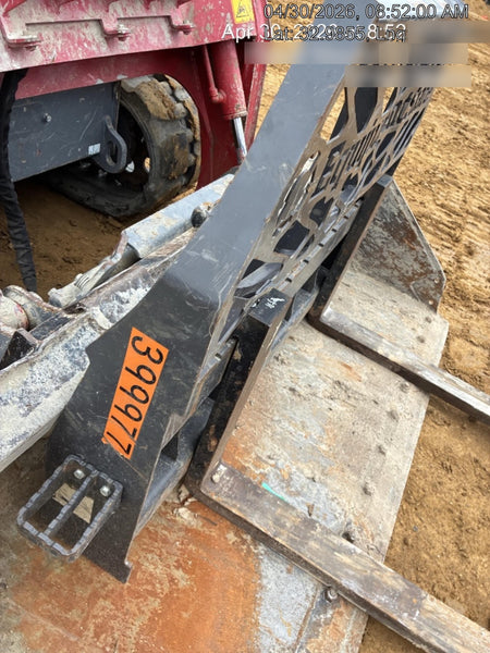 2024 PALADIN 48" Pallet Forks - Paladin