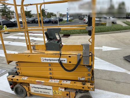 2017 Haulotte Optimum 1931E Haulotte 19' Scissor Lift