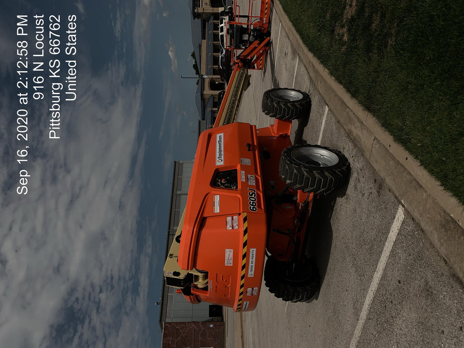 2020 JLG 660SJ
