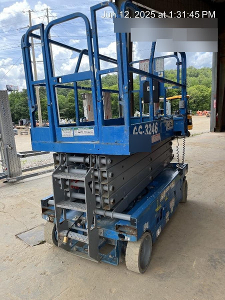 2018 Genie GS-3246 Genie GS-3246 Scissor Lift w/Standard Options