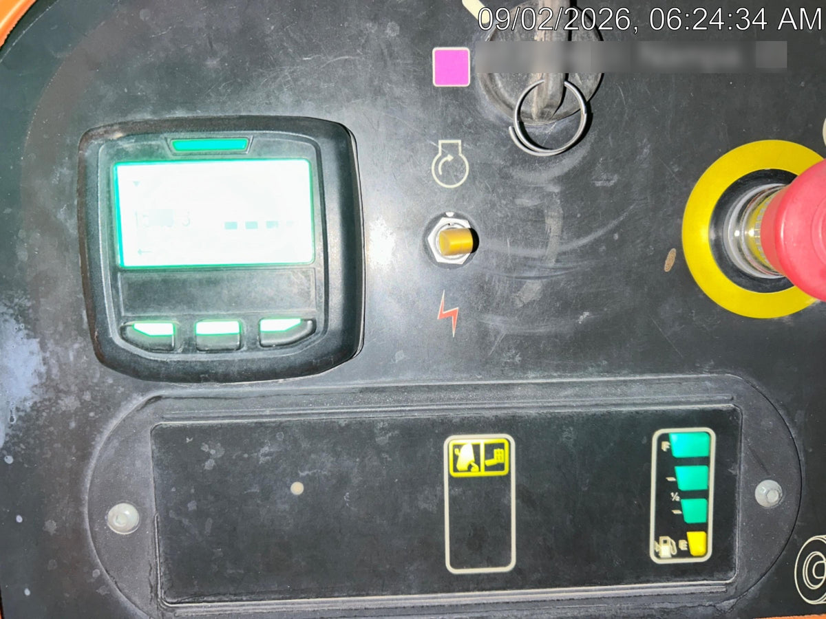 2021 JLG 400S