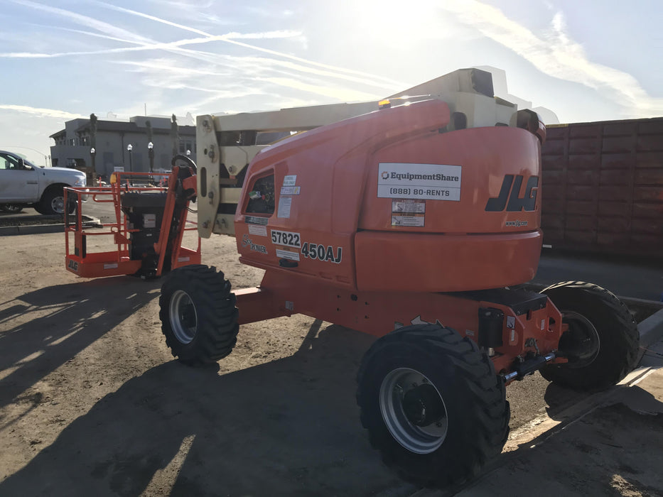 2020 JLG 450AJ
