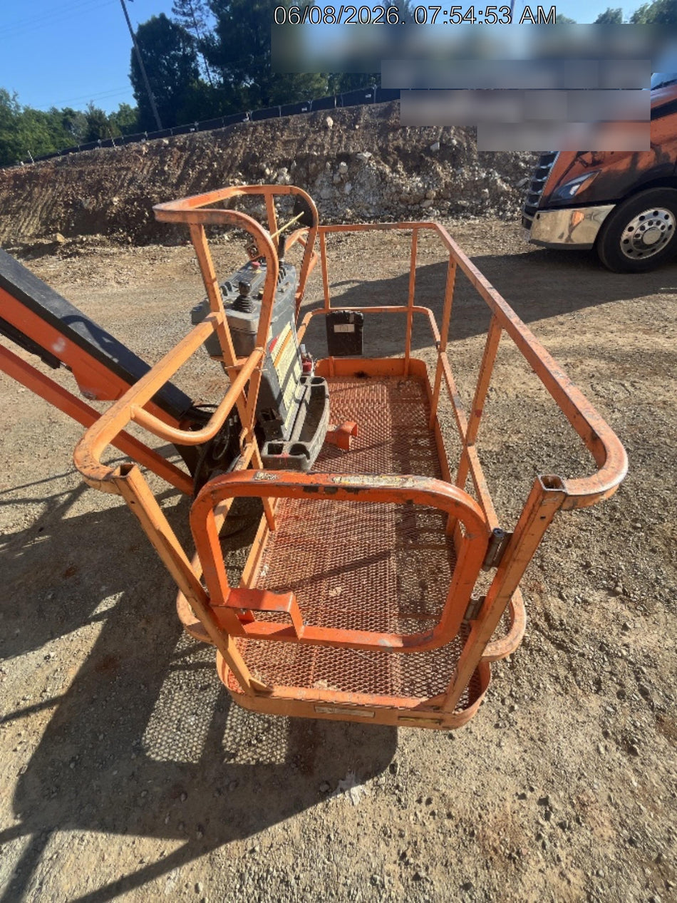 2021 JLG 660SJ