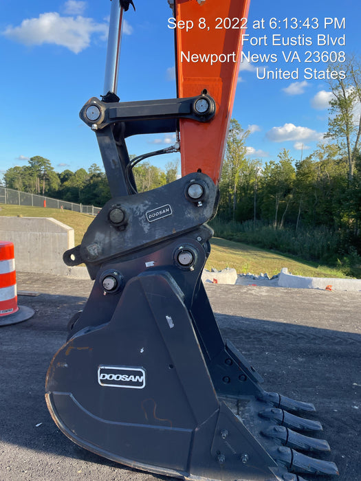 2019 Doosan DX210WE-5 Standard Wheeled Excavator, Hydraulic Quick Coupler