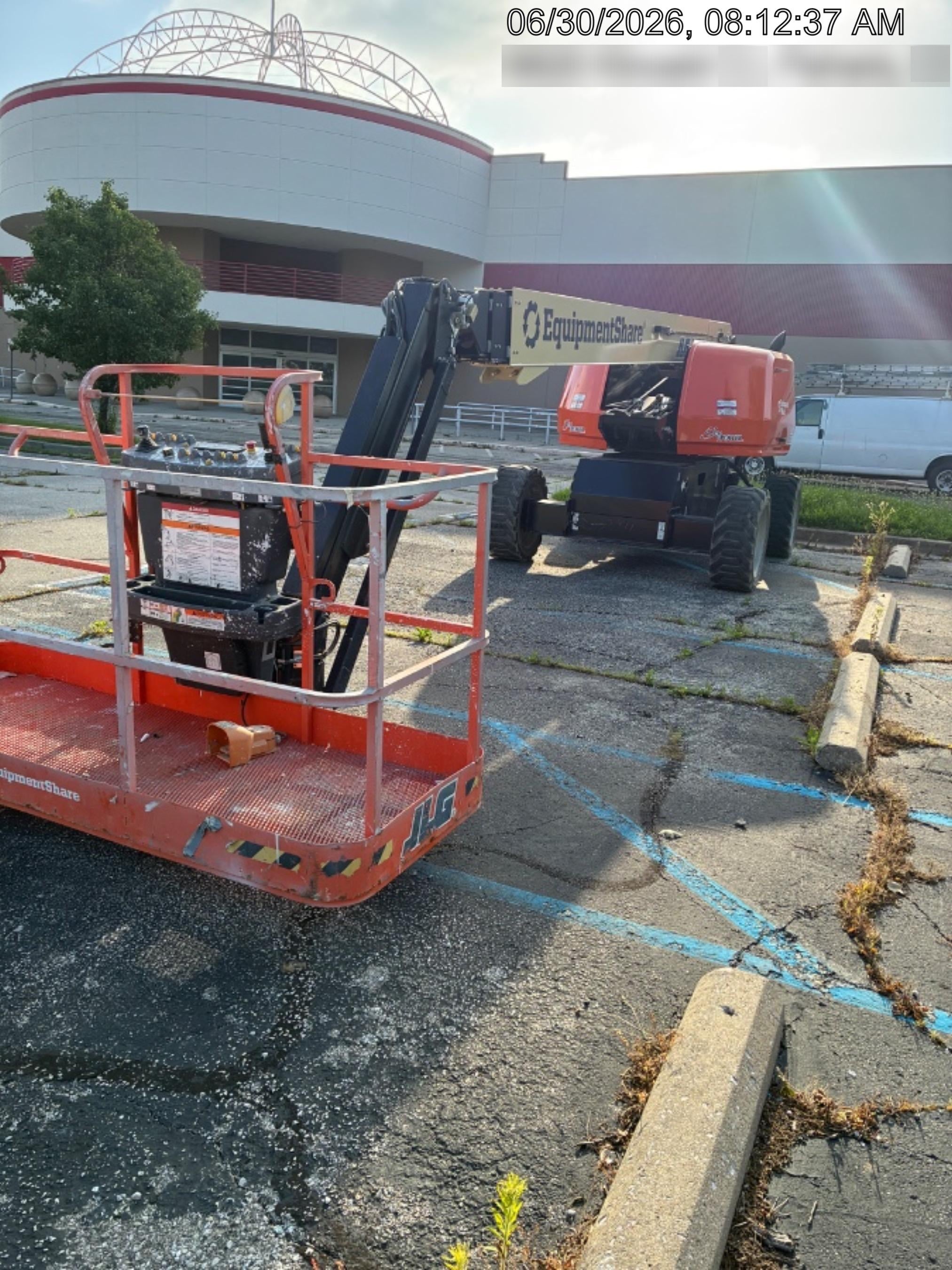 2025 JLG 660SJ