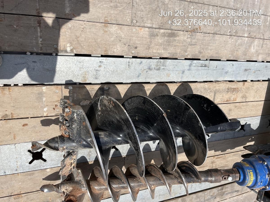 2023 AUGER TORQUE 3300-30