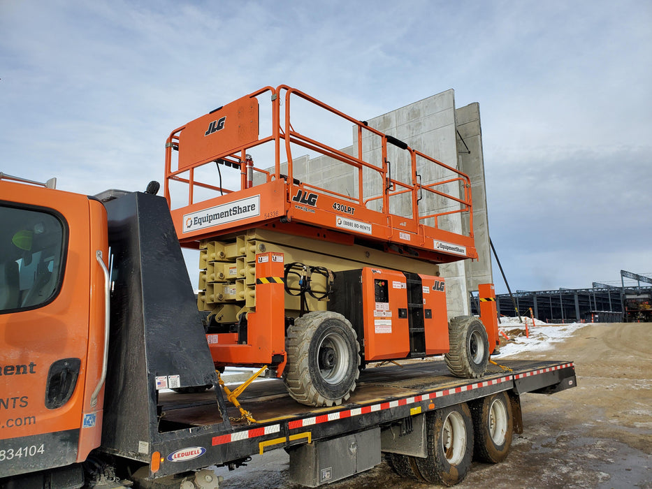2020 JLG 430LRT