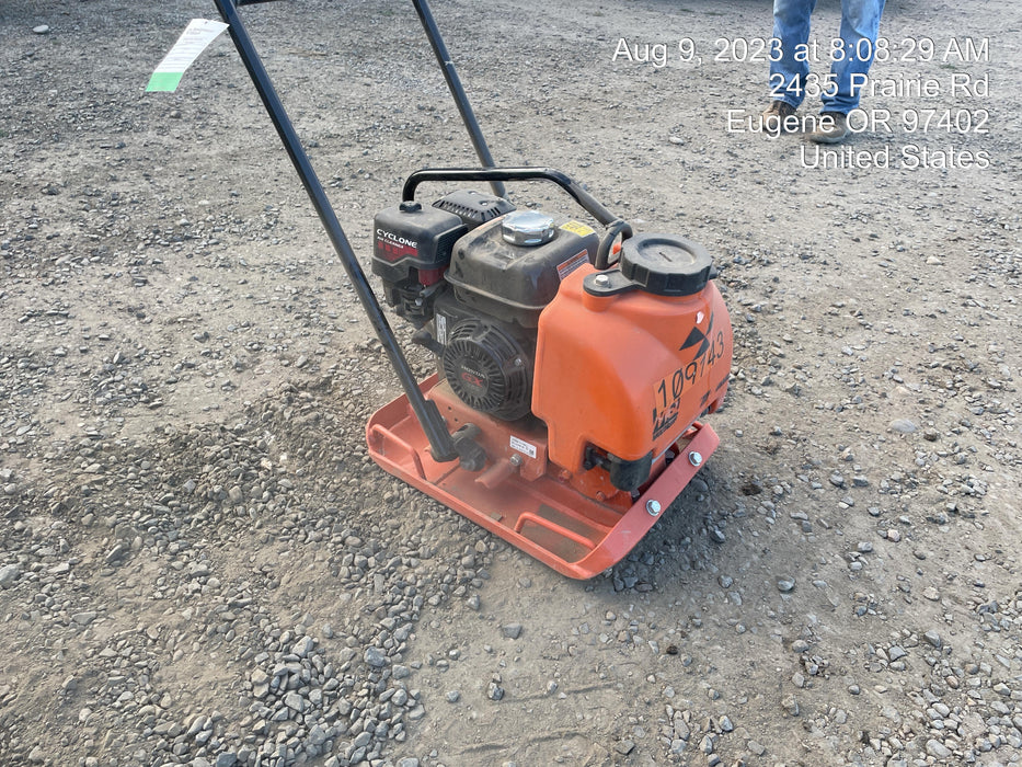 2020 Multiquip MVC82VHW Plate Honda GX160 w/water tank 18 wide