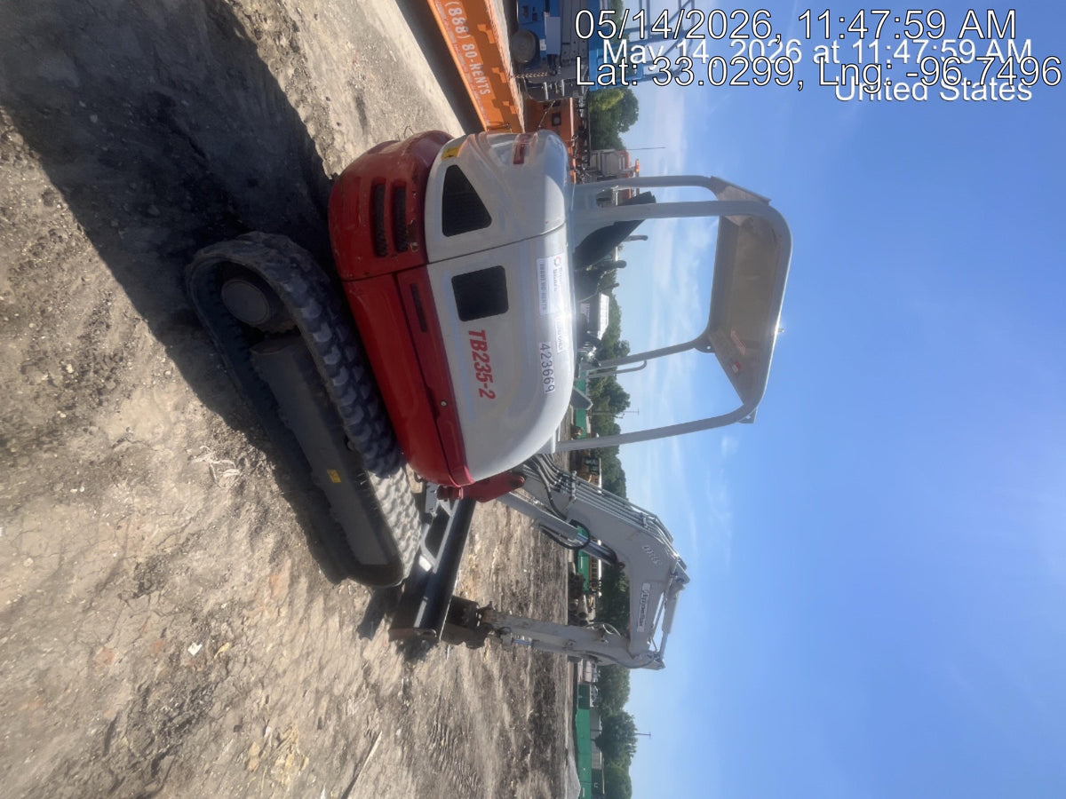 2024 TAKEUCHI TB235-2R