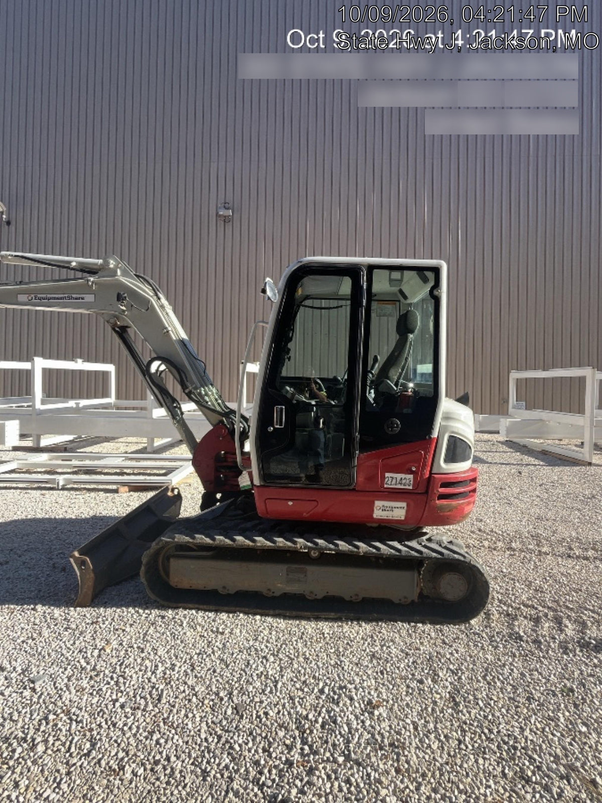 2022 TAKEUCHI TB250-2CR