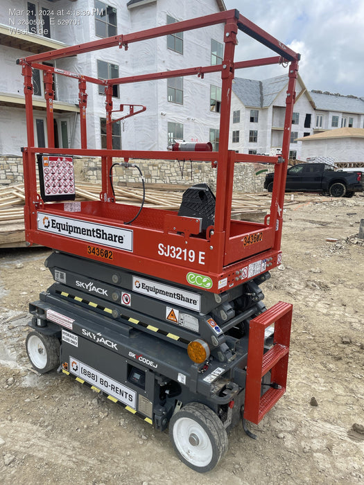 2023 SKYJACK SJ3219