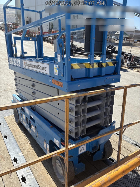 2022 GENIE GS-3232