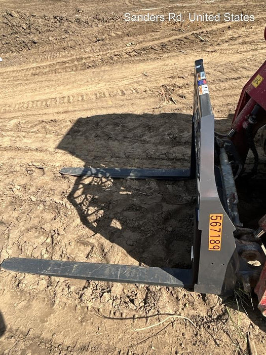 2025 PALADIN 48" Pallet Forks - Paladin