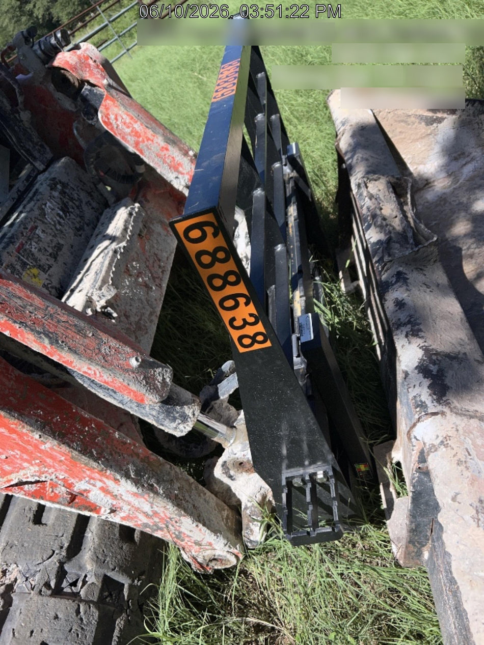 2026 ARROW MATERIAL HANDLING 72" Pallet Forks - Arrow