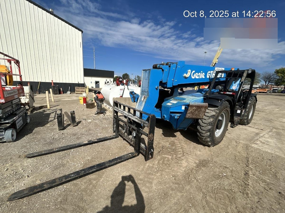 2016 GENIE GTH-1056