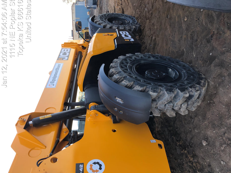 2020 JCB 509-42 Canopy, Solid Tires, Work Lights, Beacon, Aux Hydraulics, Back up Alarm, Lifting Eye, ES Decals
