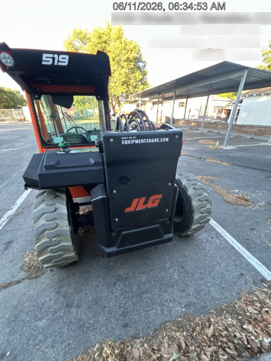 2025 JLG 519