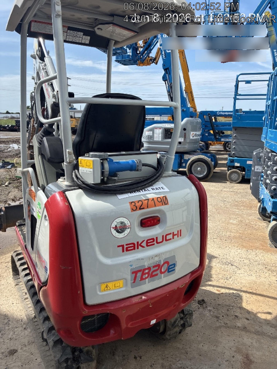 2023 TAKEUCHI TB20e