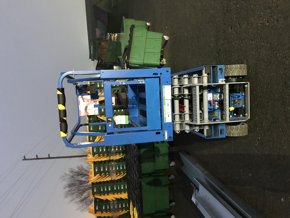 2019 Genie GS-1930 Half Height Swing Gate, 800W Inverter