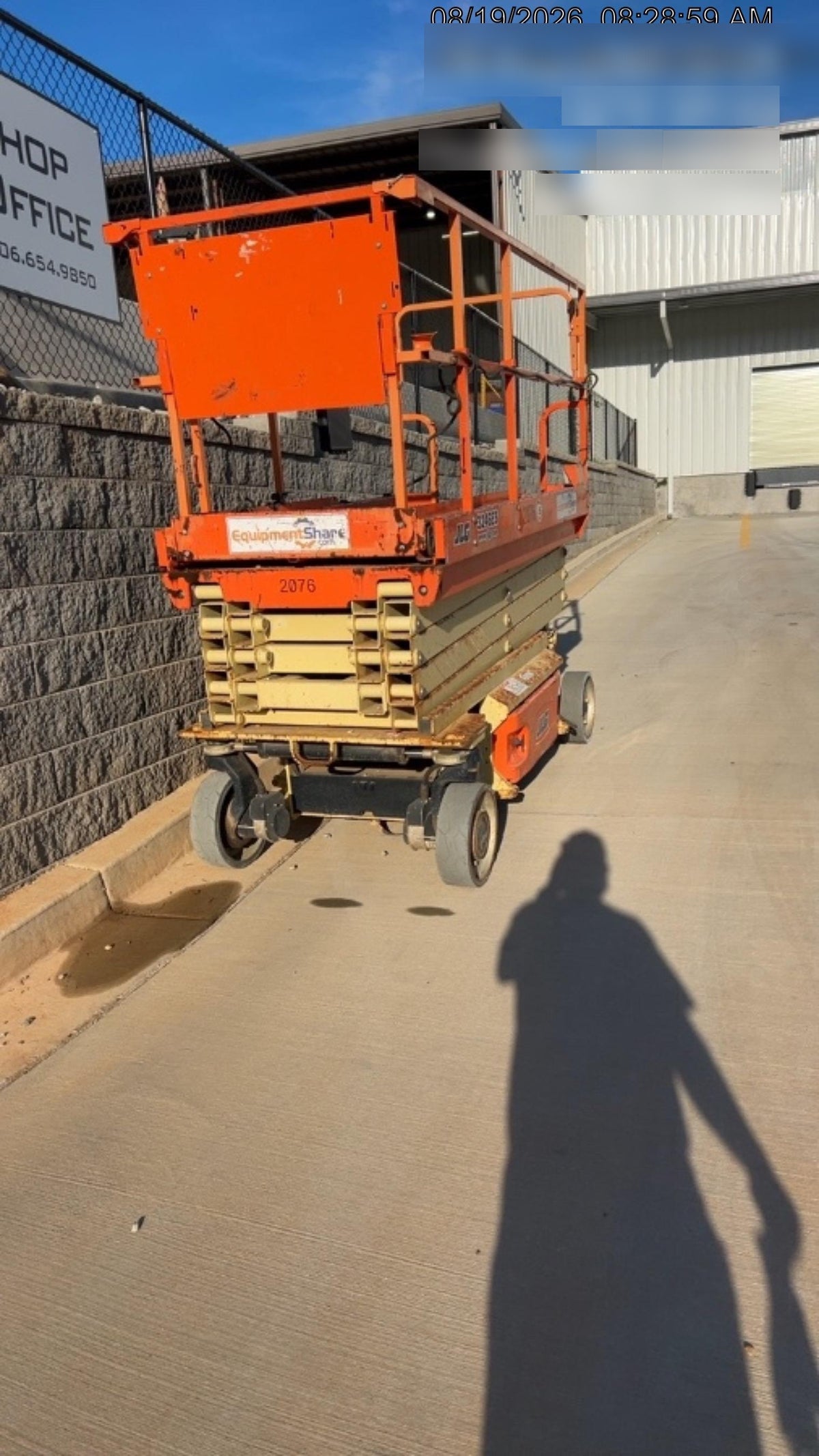 2016 JLG 3246ES